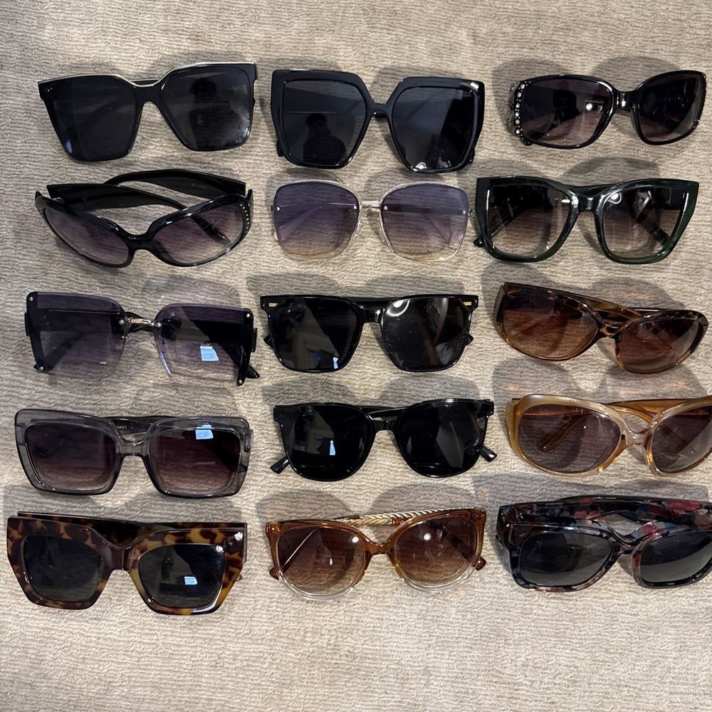 Lot of 15 Women's Oversided XXL Sunglasses - Jackie O,Glam,15 pairs included HOT